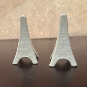White Eiffel Tower - Salt & Pepper Shakers